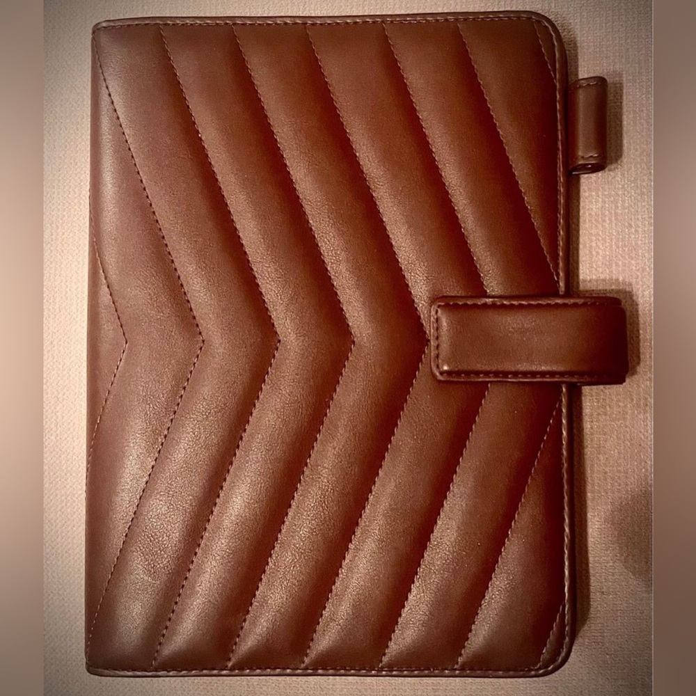 Franklin Covey Chevron Classic Leather Binder